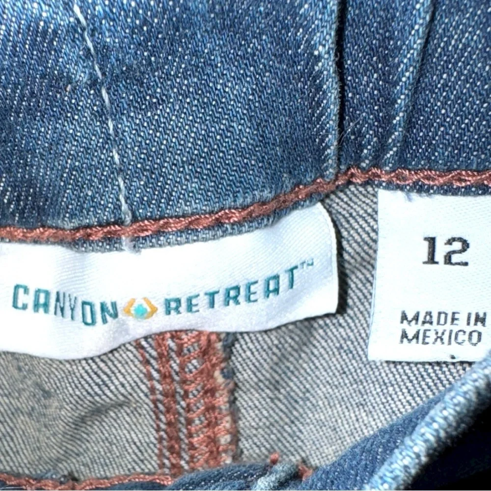 Canyon Retreat these brand
